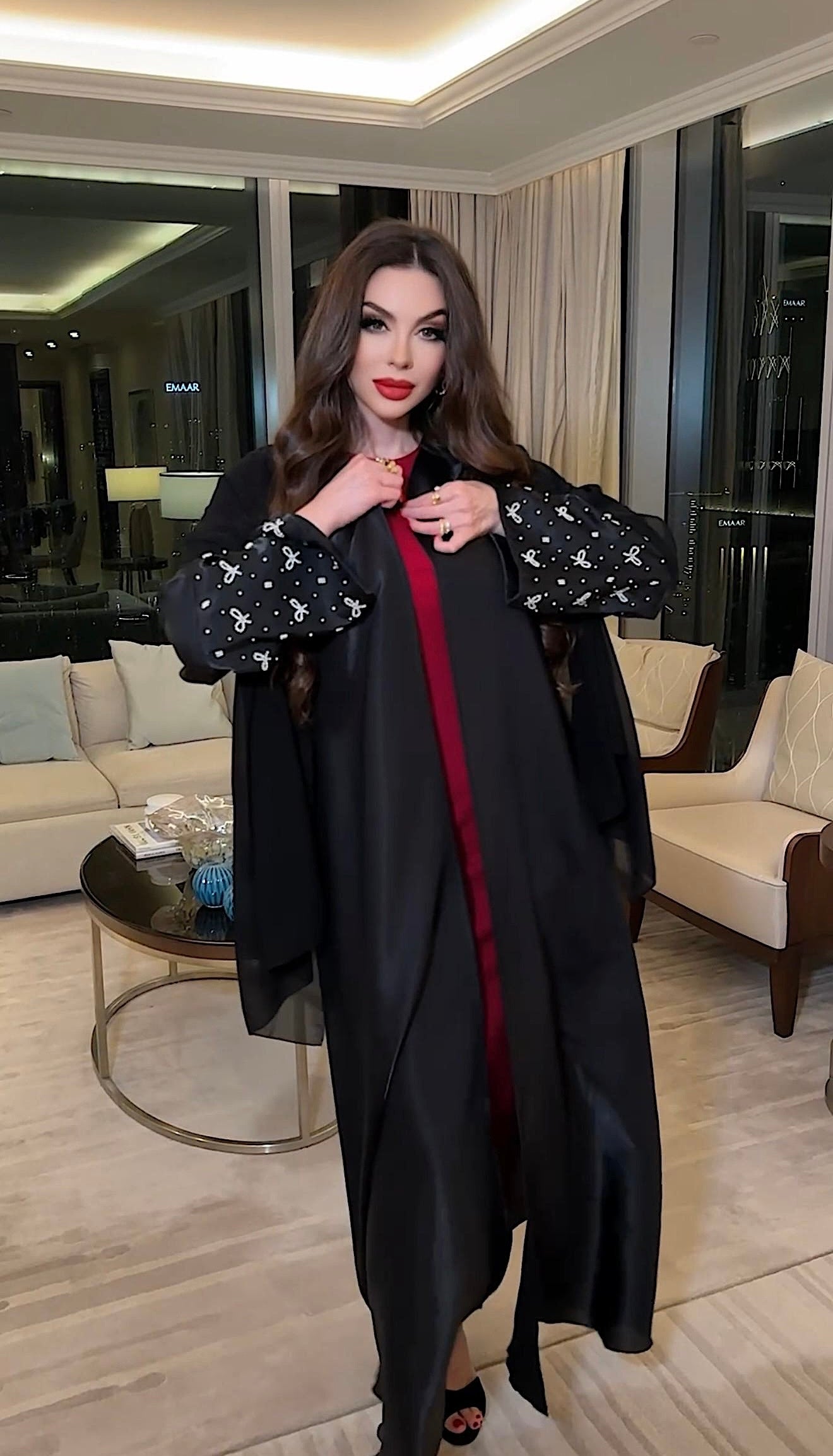 Black Pearl Bow Abaya