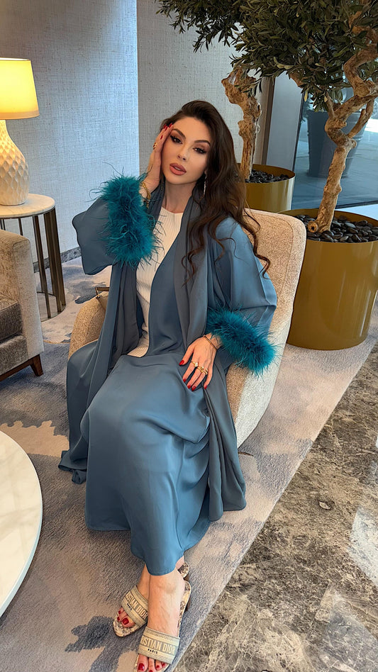 Saphira Feather Abaya